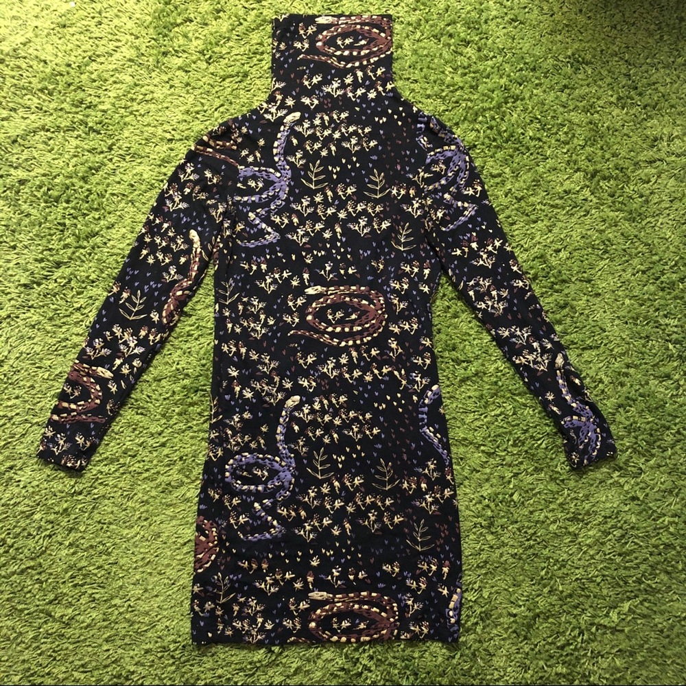 Thief and Bandit, Turtle Neck Dress 🐍